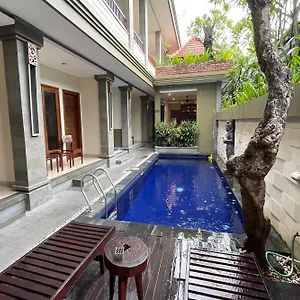 Singgah 4*, Seminyak Indonesien