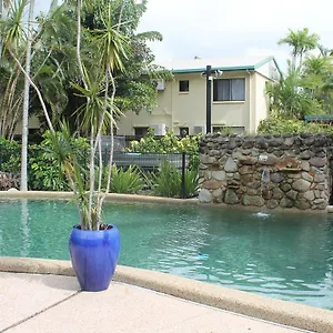 bohemia-resort-cairns.queenslandhotels.net/